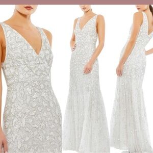 Mac Duggal 10814 V-Neck Embellished Dress Size 14